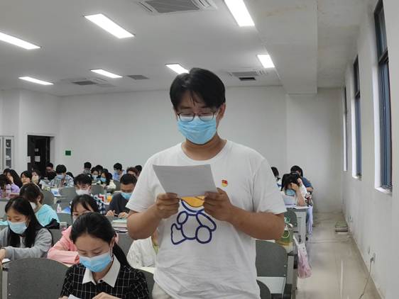 说明: C:\Users\lenovo\Desktop\员工党支部党员大会简报6.12\员工党支部党员大会简报6.12\61521E21D146FF35BE6B92BA212DACF0.jpg